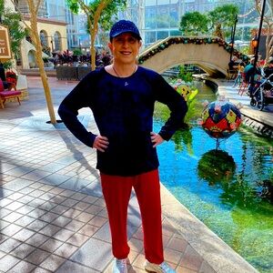 Meet your Posher, Peggy